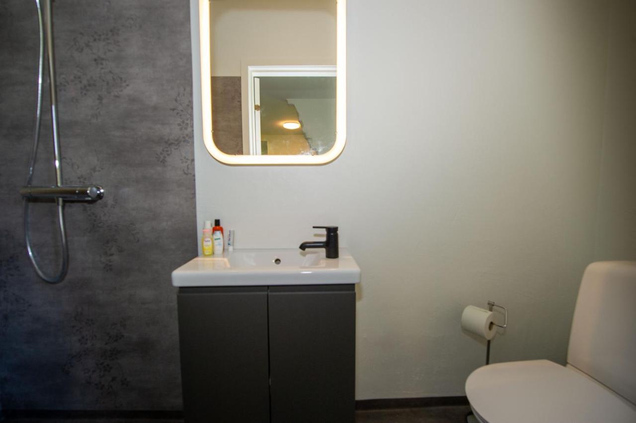 B&F Laegenheter Apartment นอรา ภายนอก รูปภาพ